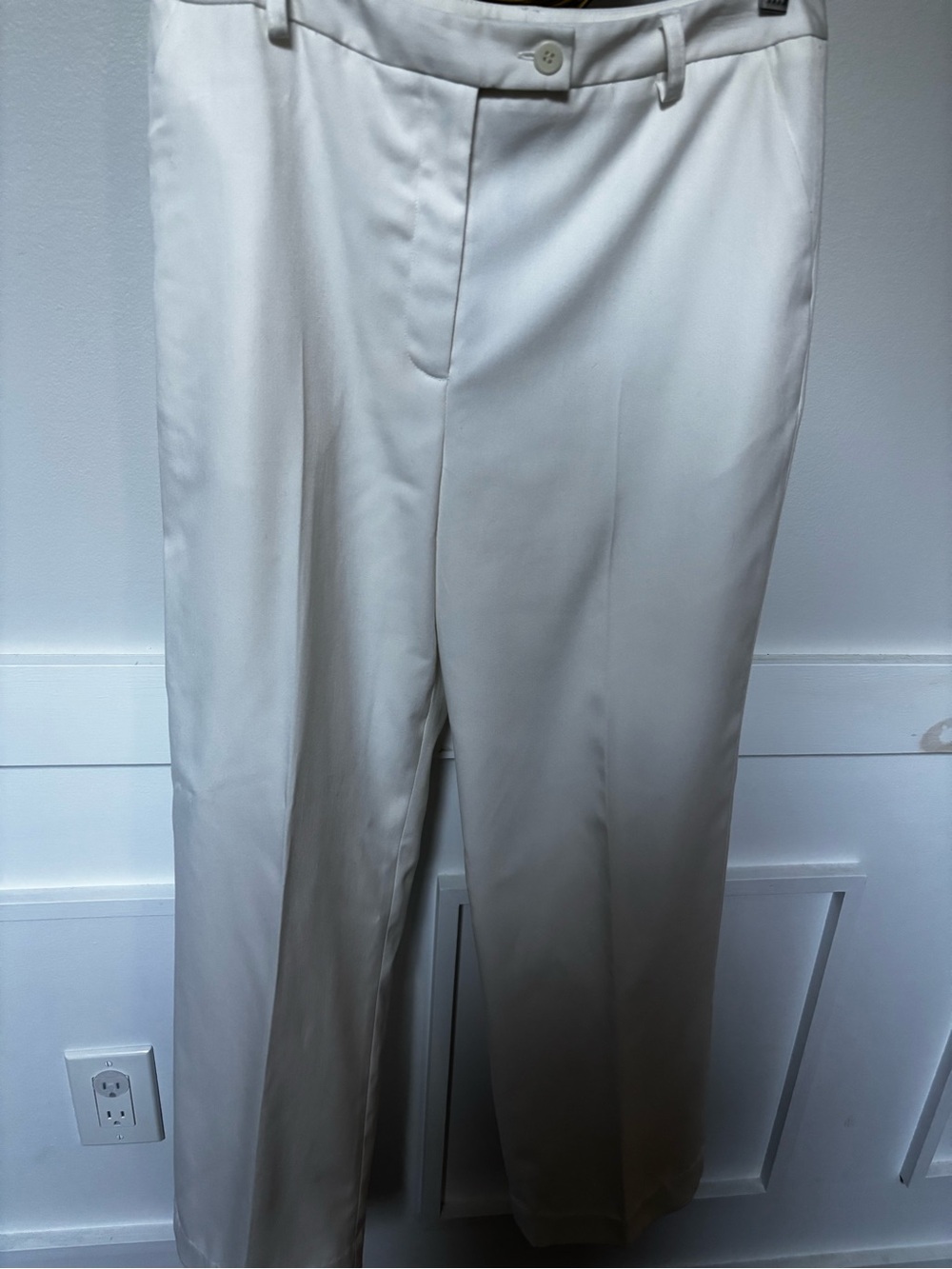 white Evan-Picone dress pants stretch